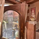 Tra I Monti E San Martino Semesterbostad Biassa