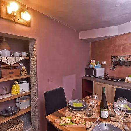 Tra I Monti E San Martino Semesterbostad